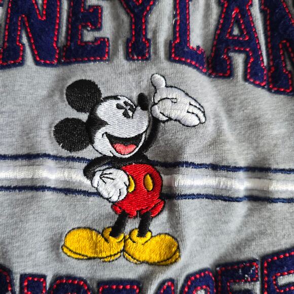 DISNEYLAND Long Sleeve Tee, XL – Vintage-Inspired Y2K Nostalgia Theme Park Style - Picture 6 of 8